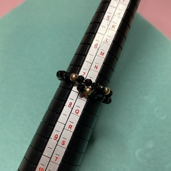 💛 NWoT Classic 14k Yellow Gold & Black Spinel Bead Wrap Ring - Picture 4 of 5